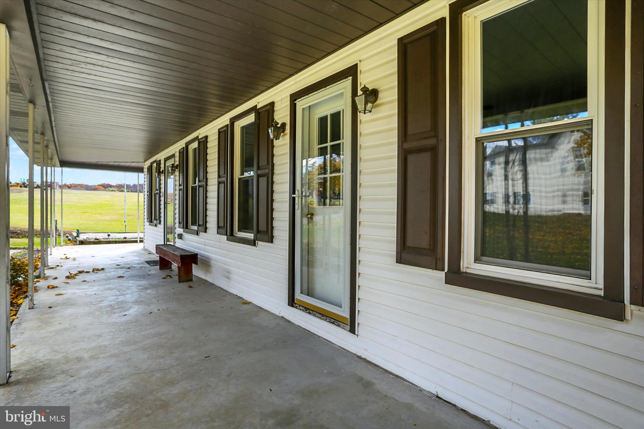 100 Roseglen Road Duncannon, PA 17020 - Photo 5 of 35 workspace with wooden floor and outdoor seating