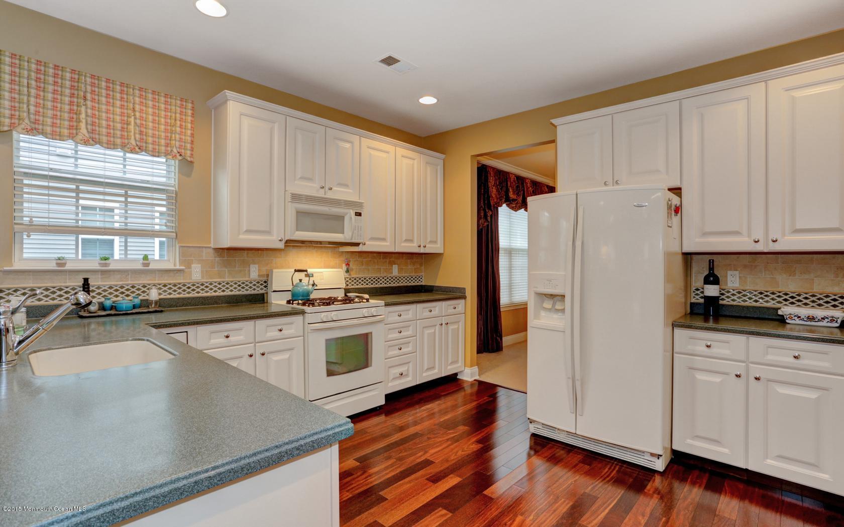 78 Gables Way Jackson, NJ 08527 - Photo 12 of 33 15-photo-web-1680x1050-188624