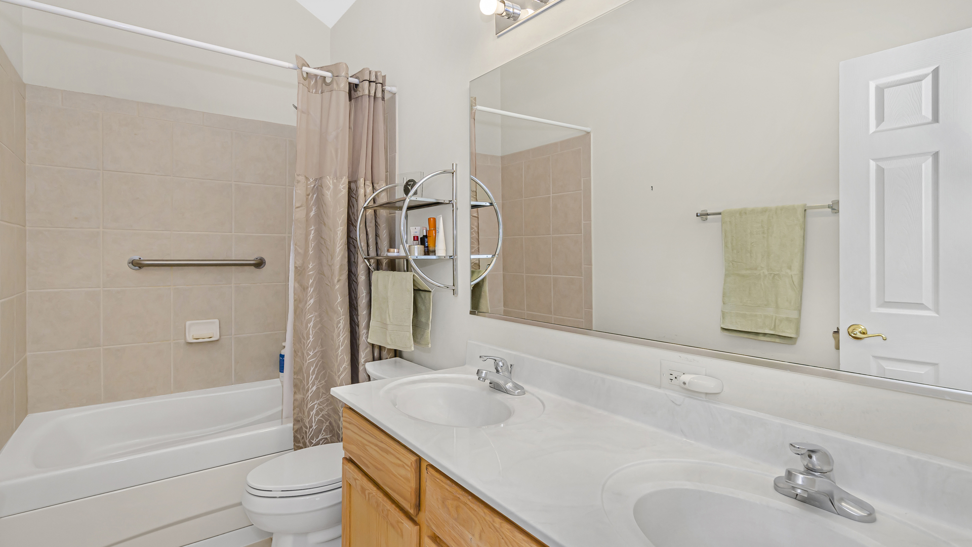 530 Prestwick Lane Wheeling, IL 60090 - Photo 12 of 22