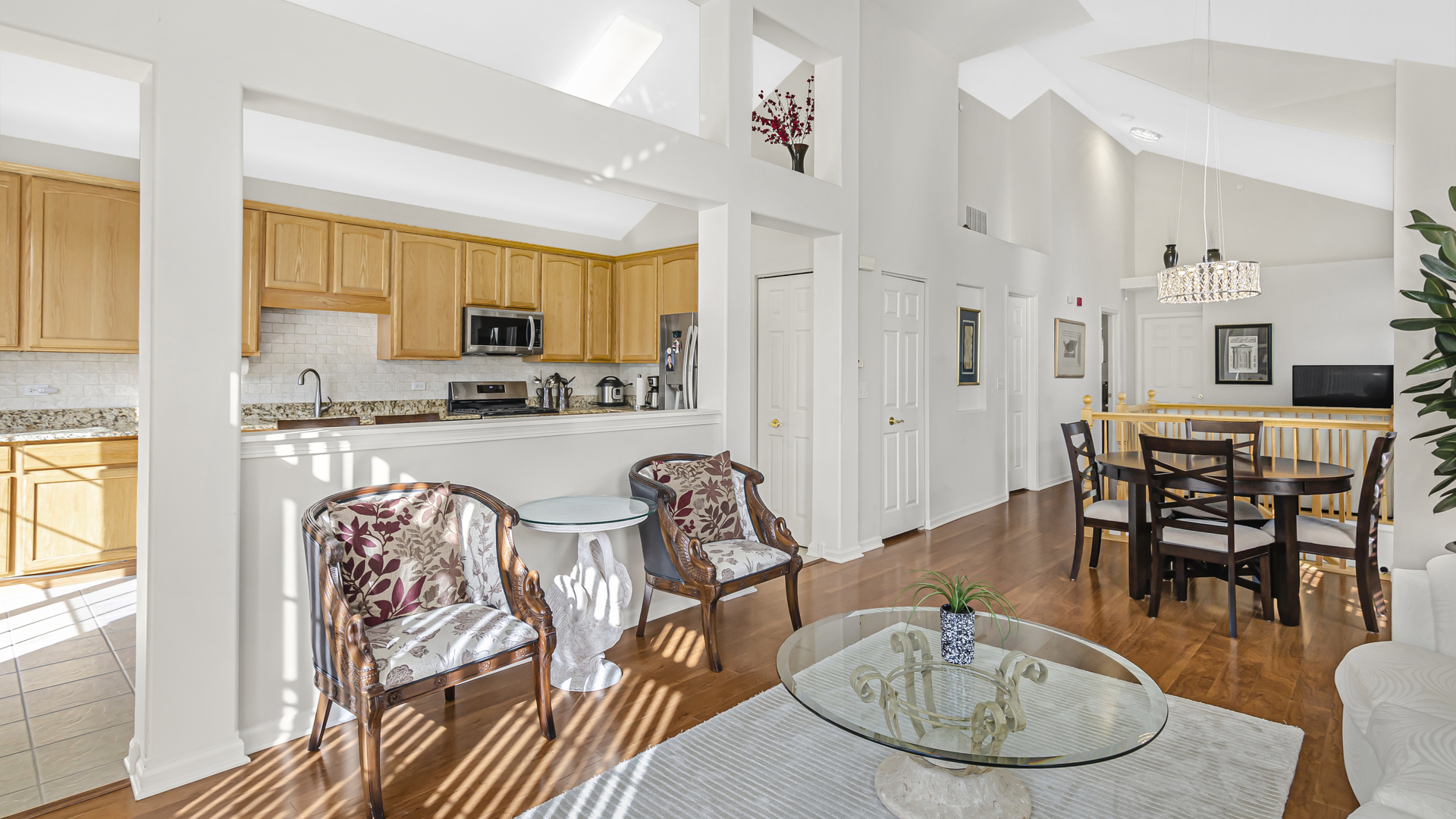 530 Prestwick Lane Wheeling, IL 60090 - Photo 6 of 22