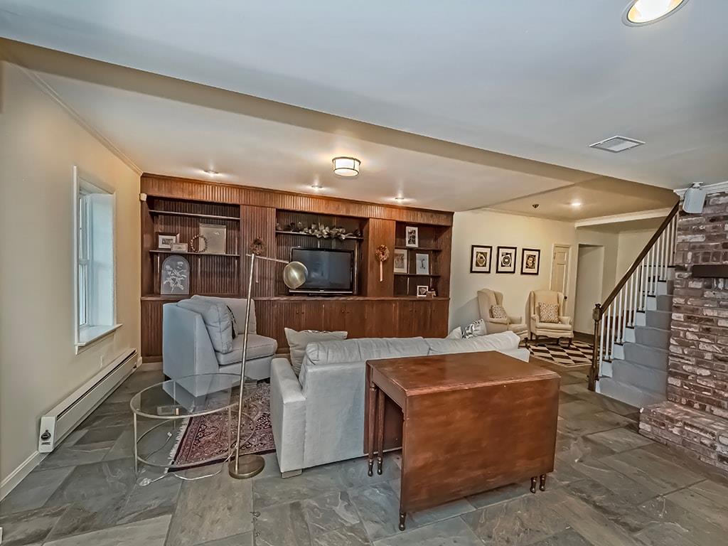 1256 Fox Chapel Road Pittsburgh, PA 15238 - Photo 30 of 37 Gallery Image 30
