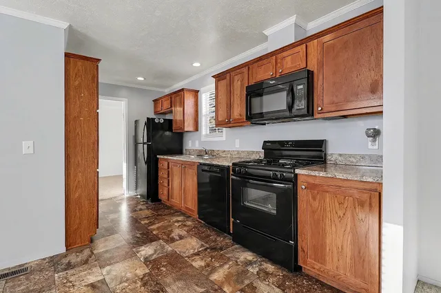 $85,000 | 2907 North Sandy Drive, Ludington, MI 49431