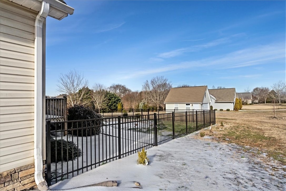 609 Providence Point Drive Seneca, SC 29678 - Photo 40 of 50