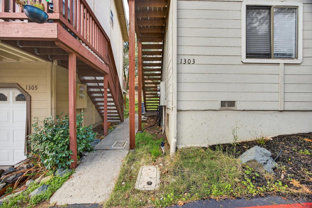 1301 Oak Ridge Drive Colfax, CA 95713 - Photo 25 of 33