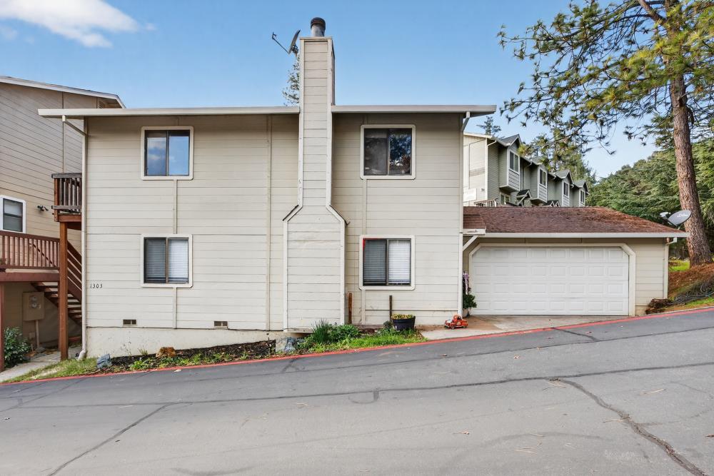 1301 Oak Ridge Drive Colfax, CA 95713 - Photo 3 of 33