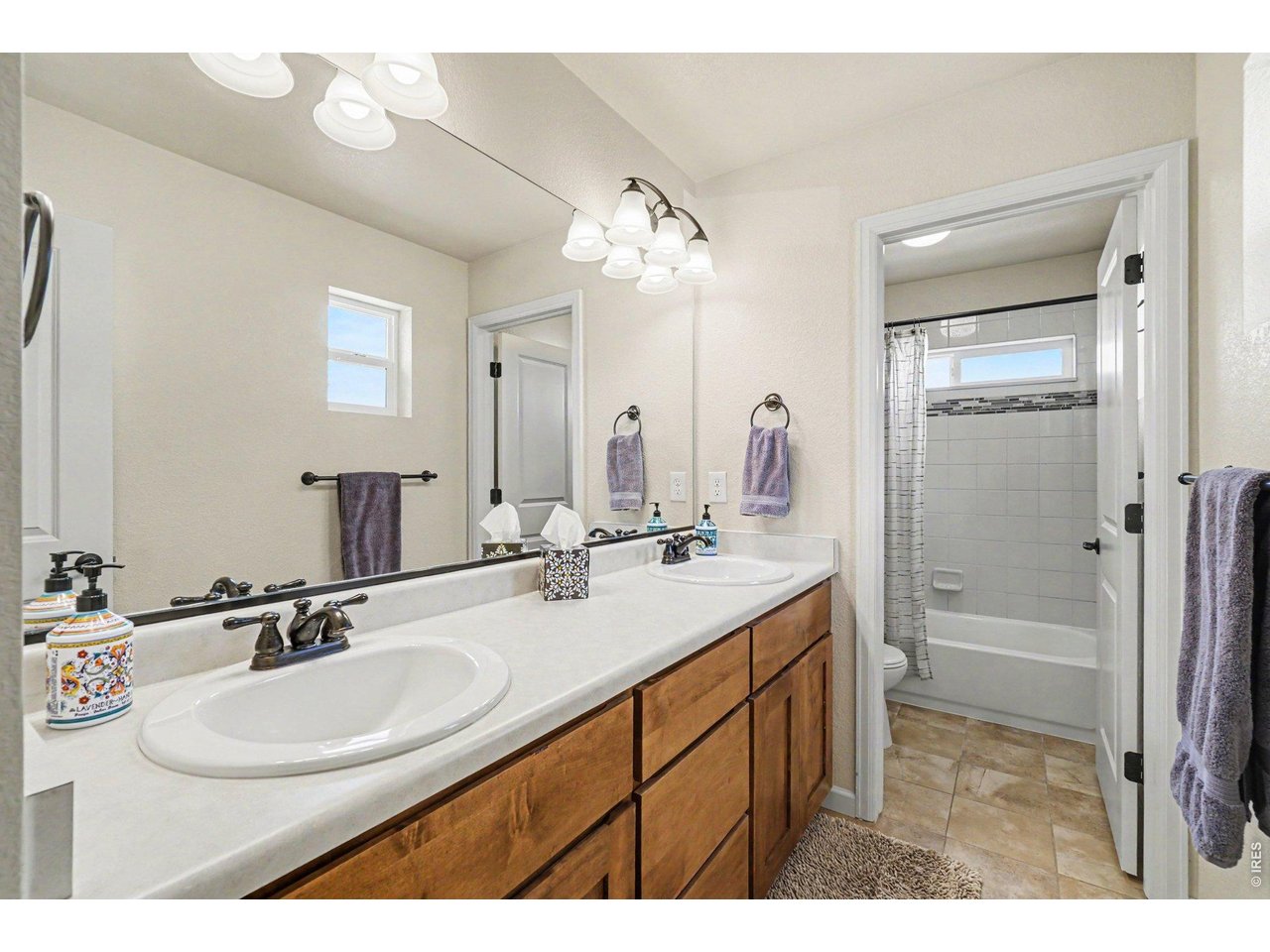 1124 Wagon Bend Road Berthoud, CO 80513 - Photo 26 of 38 shared bath 2nd floor