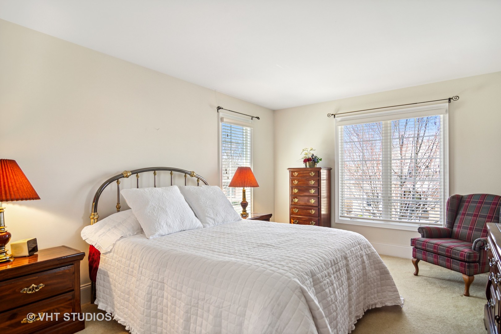1015 Ridgeview Drive Inverness, IL 60010 - Photo 17 of 29 a bedroom with bed and a large window