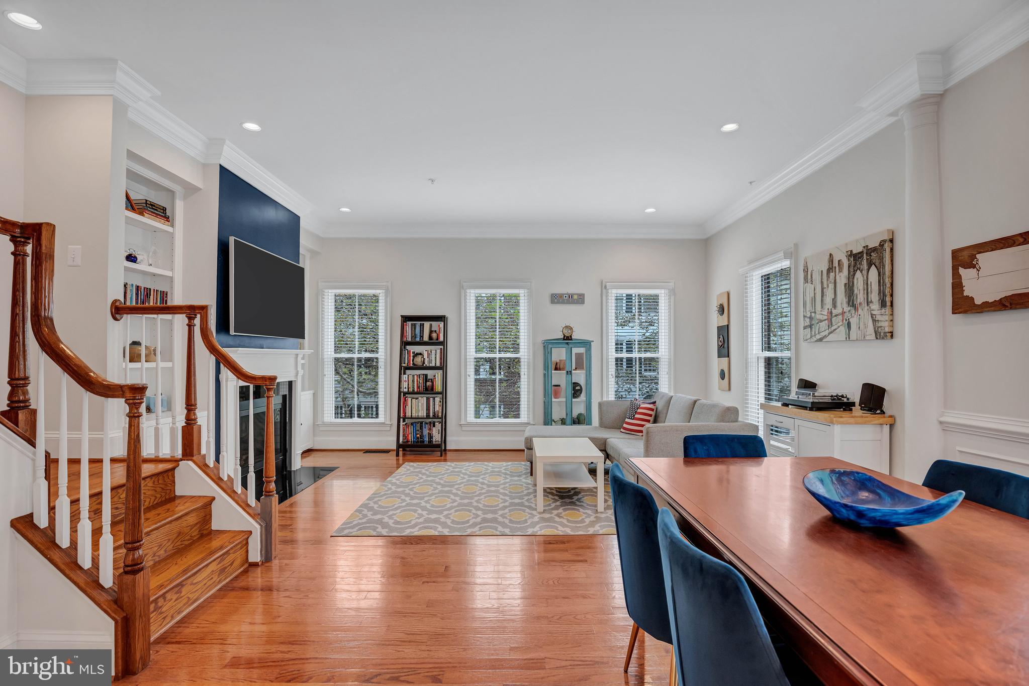 725 Carpenter Road Alexandria, VA 22314 - Photo 11 of 70 Great Ceiling Heights & Elegant Crown Molding