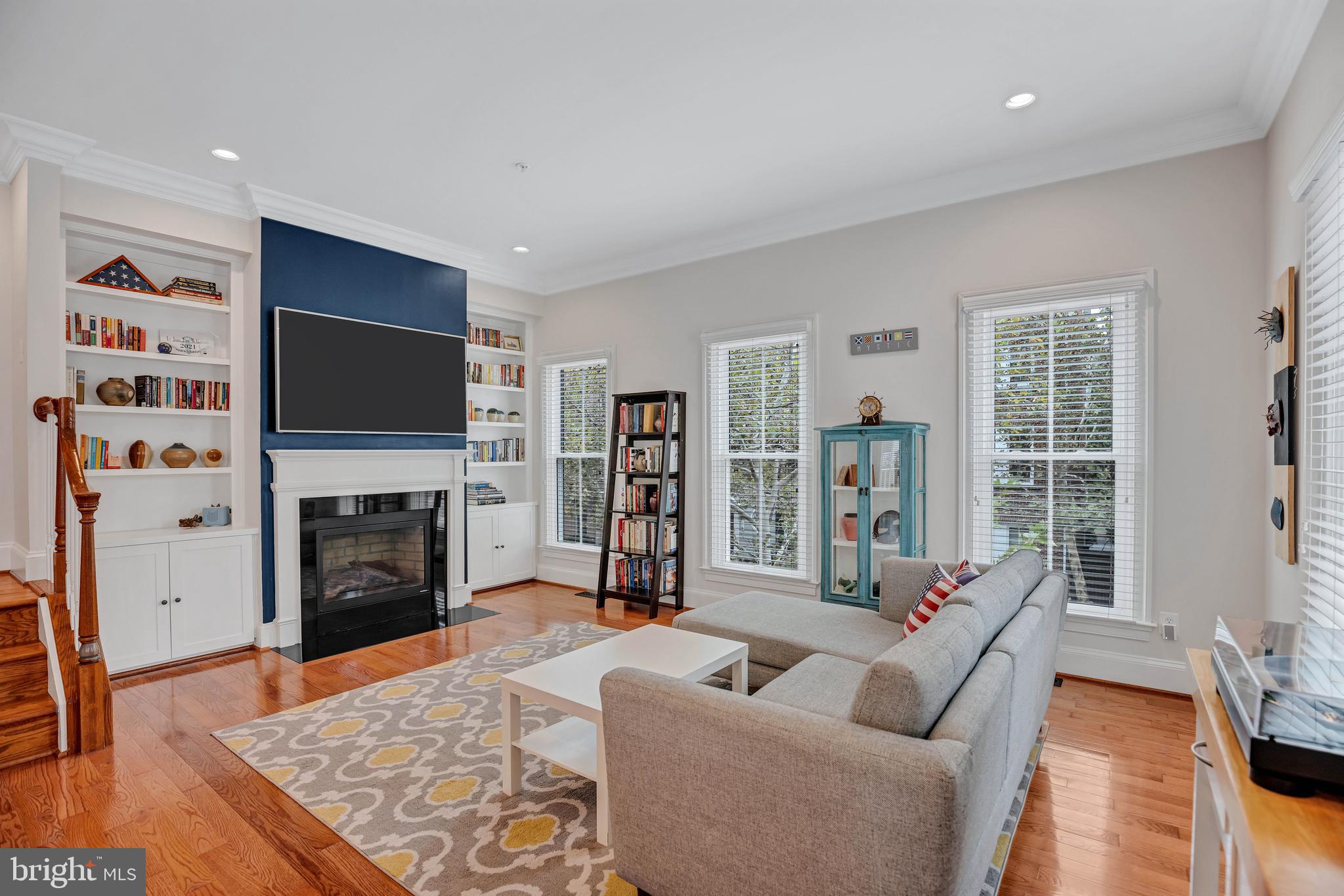 725 Carpenter Road Alexandria, VA 22314 - Photo 12 of 70 Gas Fireplace w/ Granite Hearth & Classic Mantel