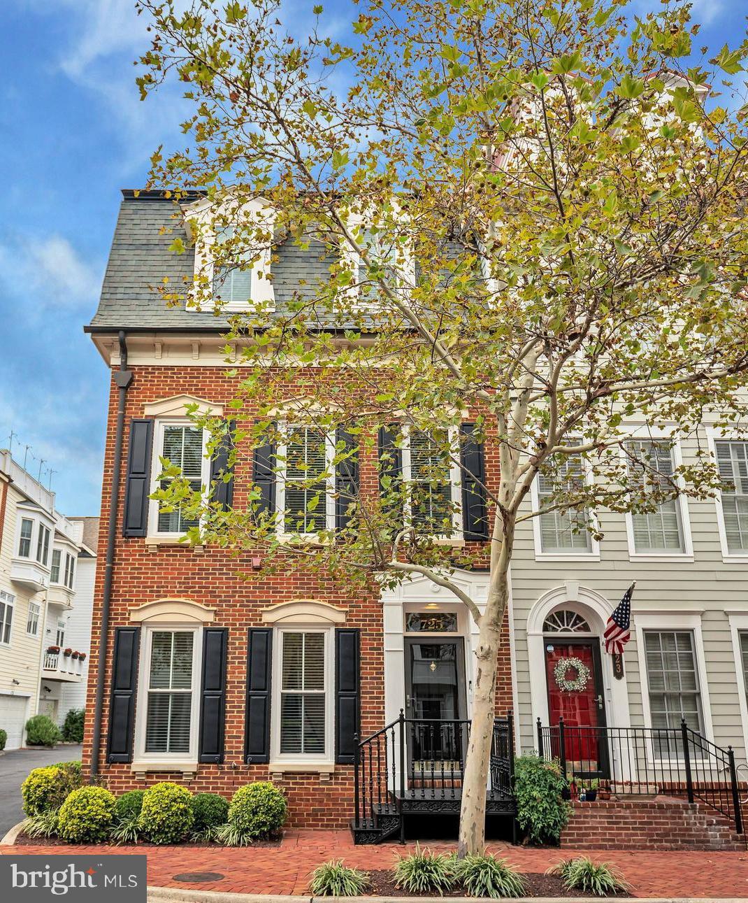 725 Carpenter Road Alexandria, VA 22314 - Photo 2 of 70 Three Level Townhome