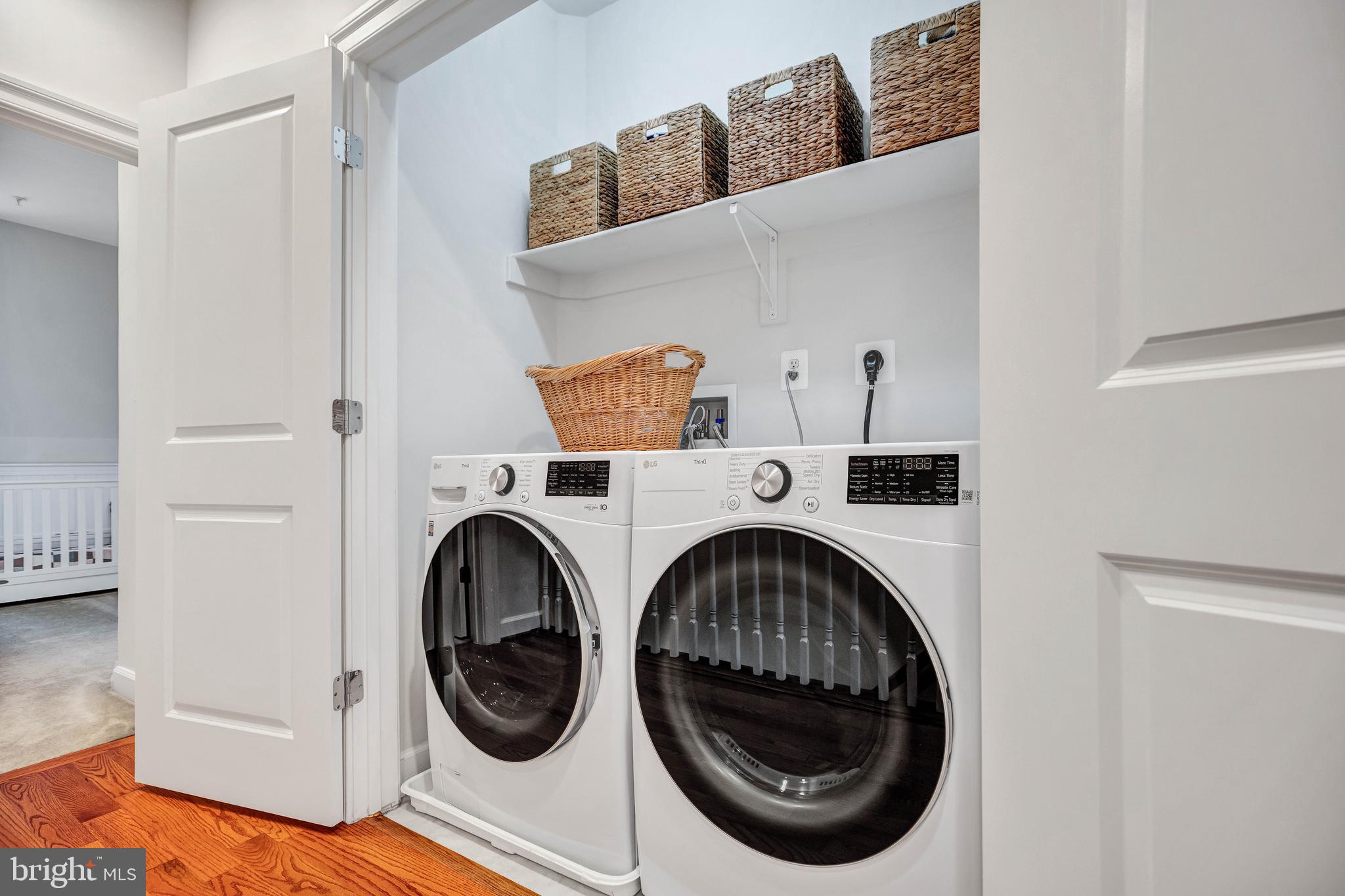 725 Carpenter Road Alexandria, VA 22314 - Photo 31 of 70 New LG Front Loading Washer & Dryer 2024