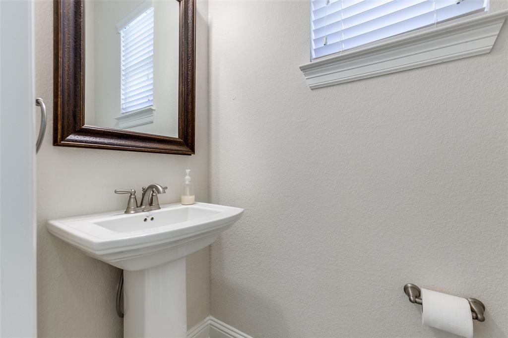 12618 Akenside Road Frisco, TX 75035 - Photo 13 of 31 Bathroom with sink