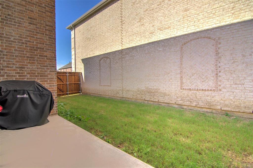 12618 Akenside Road Frisco, TX 75035 - Photo 24 of 31 View of yard