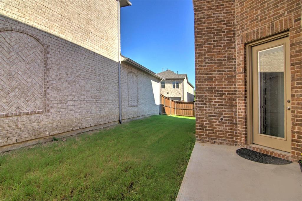 12618 Akenside Road Frisco, TX 75035 - Photo 25 of 31 View of yard