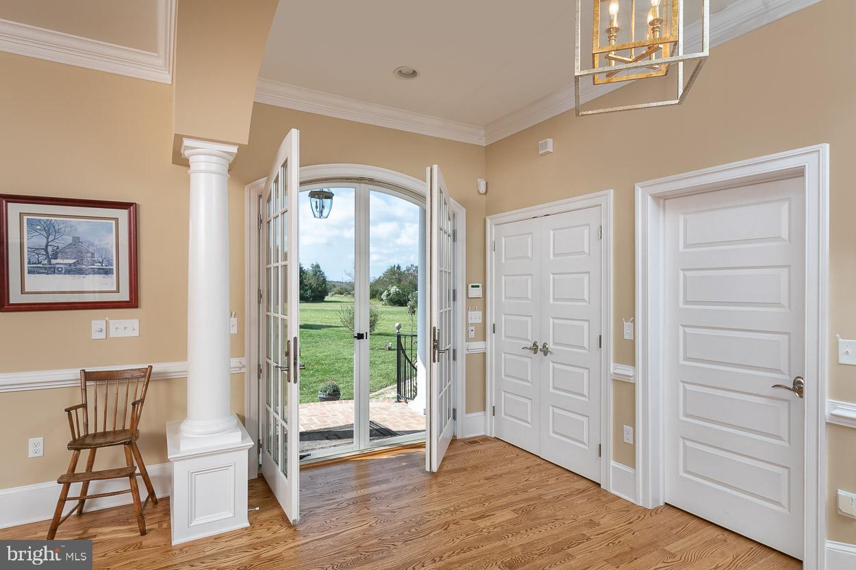 5547 Whitehall Road Cambridge, MD 21613 - Photo 10 of 60 French Glass Eyebrow Entrance Doors