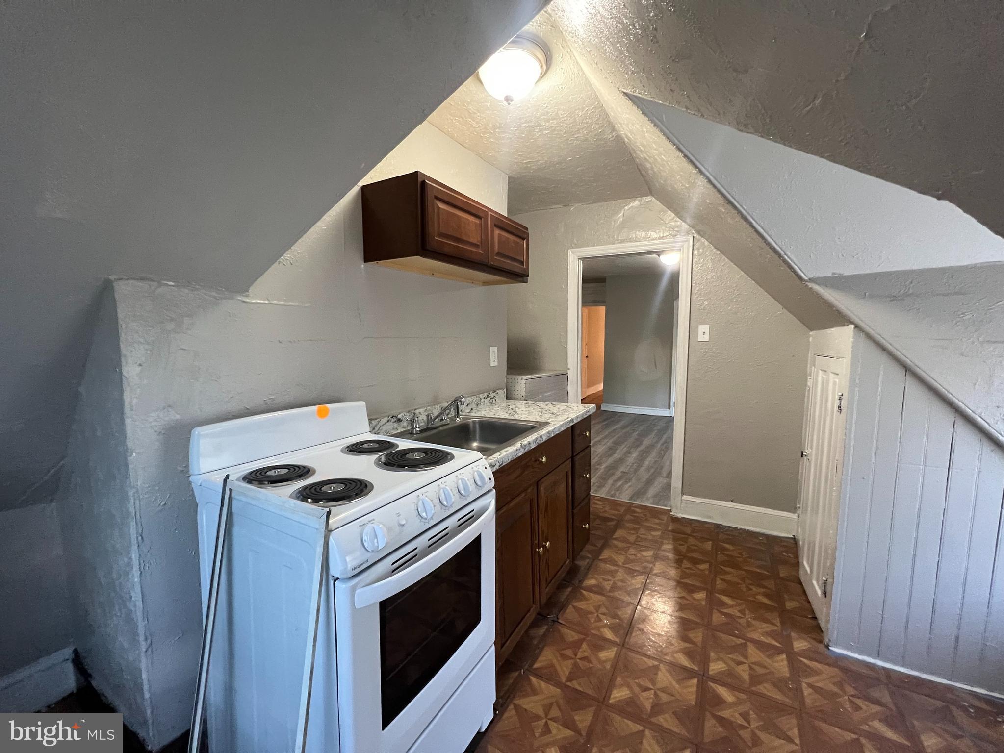 4637 Leiper Street, Unit 6 Philadelphia, PA 19124 - Photo 1 of 5