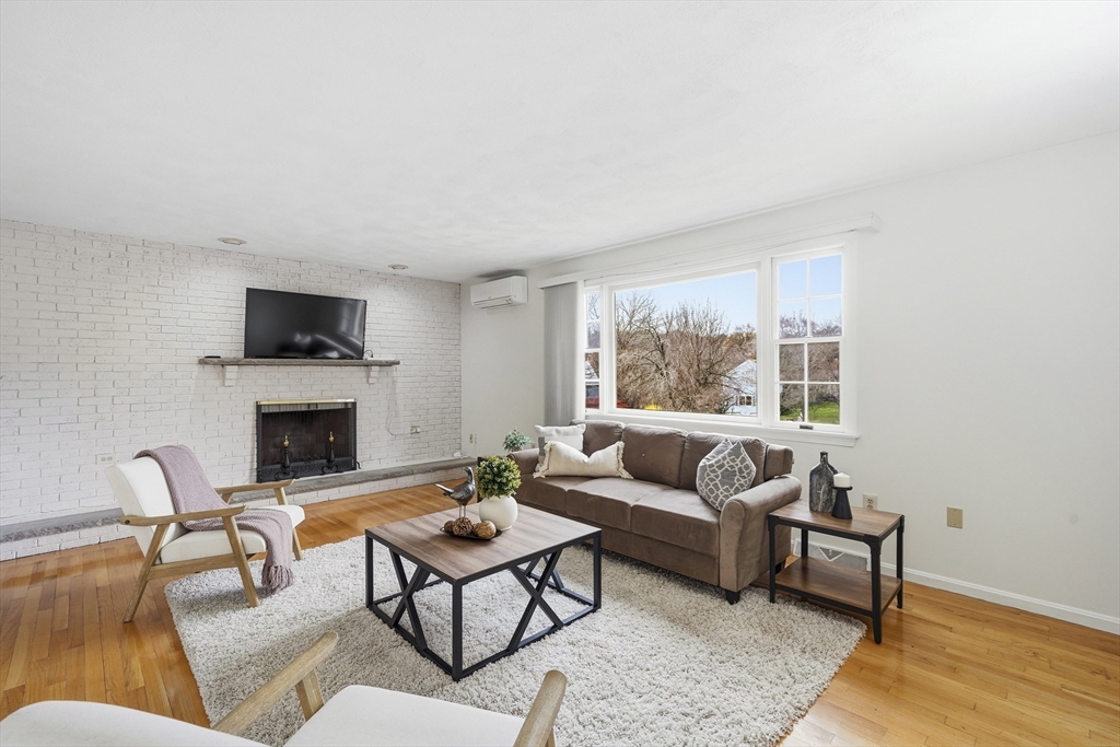 45 Grove Street Lexington, MA 02420 - Photo 15 of 42