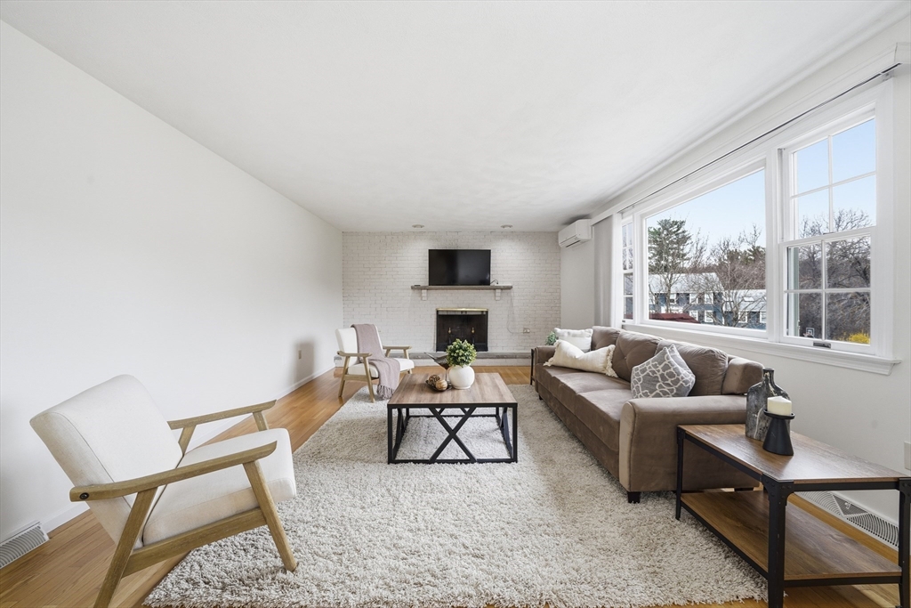 45 Grove Street Lexington, MA 02420 - Photo 16 of 42