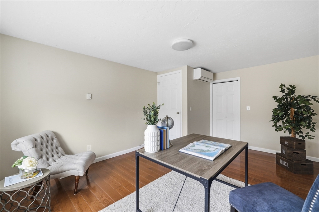 45 Grove Street Lexington, MA 02420 - Photo 19 of 42