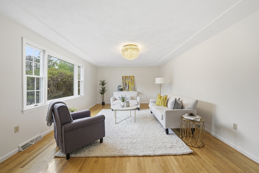 45 Grove Street Lexington, MA 02420 - Photo 2 of 42