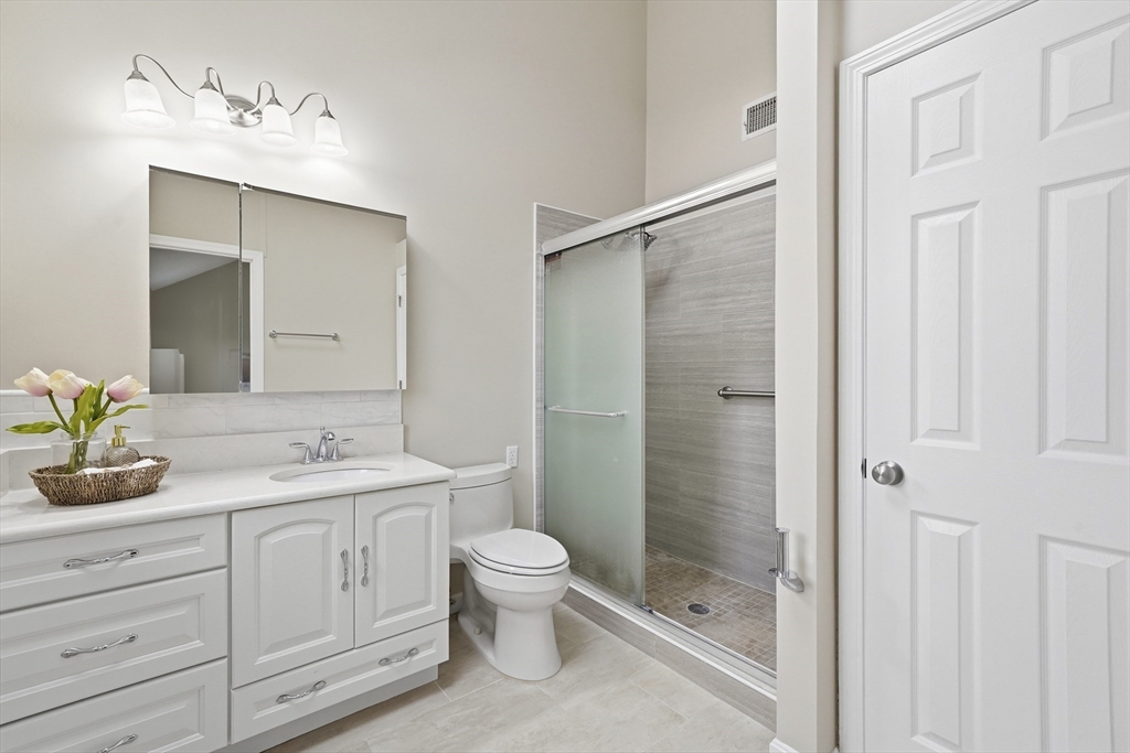 45 Grove Street Lexington, MA 02420 - Photo 25 of 42