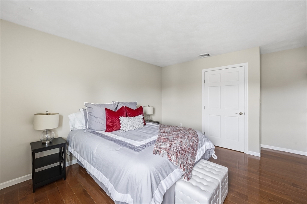 45 Grove Street Lexington, MA 02420 - Photo 32 of 42