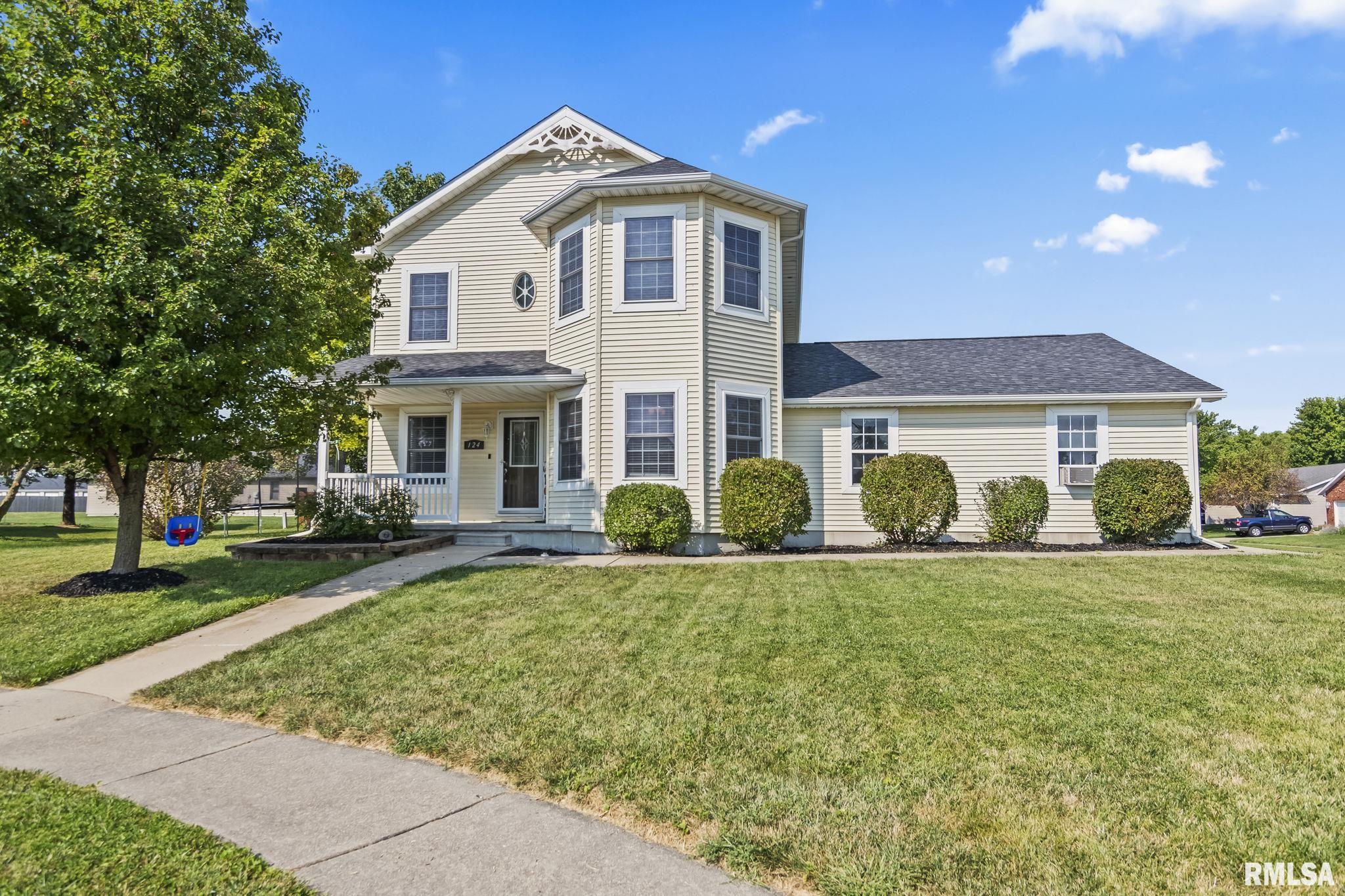 124 Candlestick Drive Chatham, IL 62629 - Photo 1 of 41