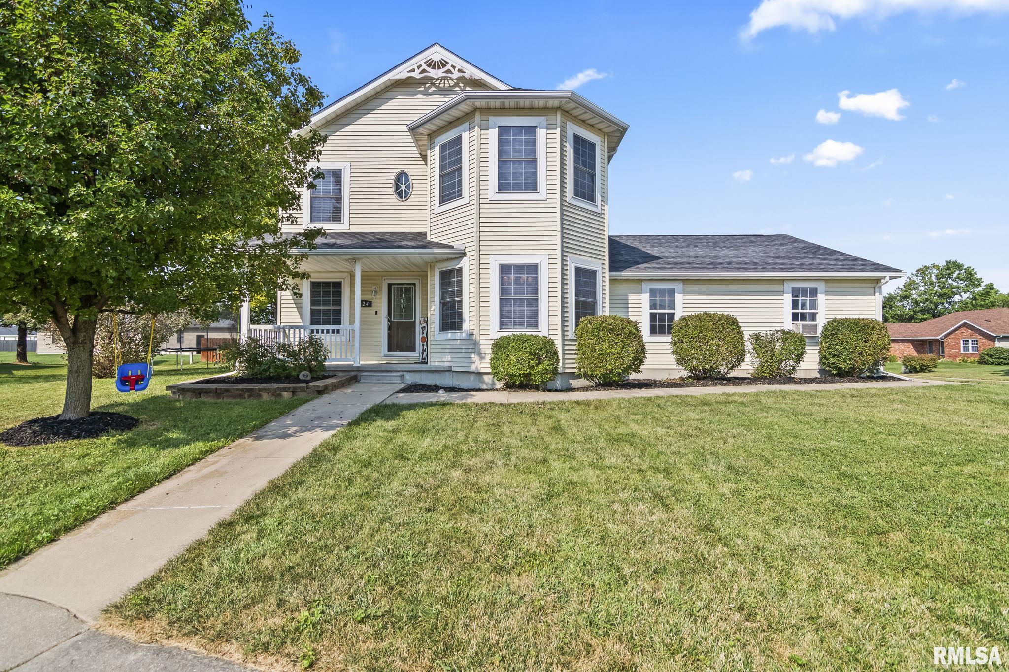 124 Candlestick Drive Chatham, IL 62629 - Photo 2 of 41