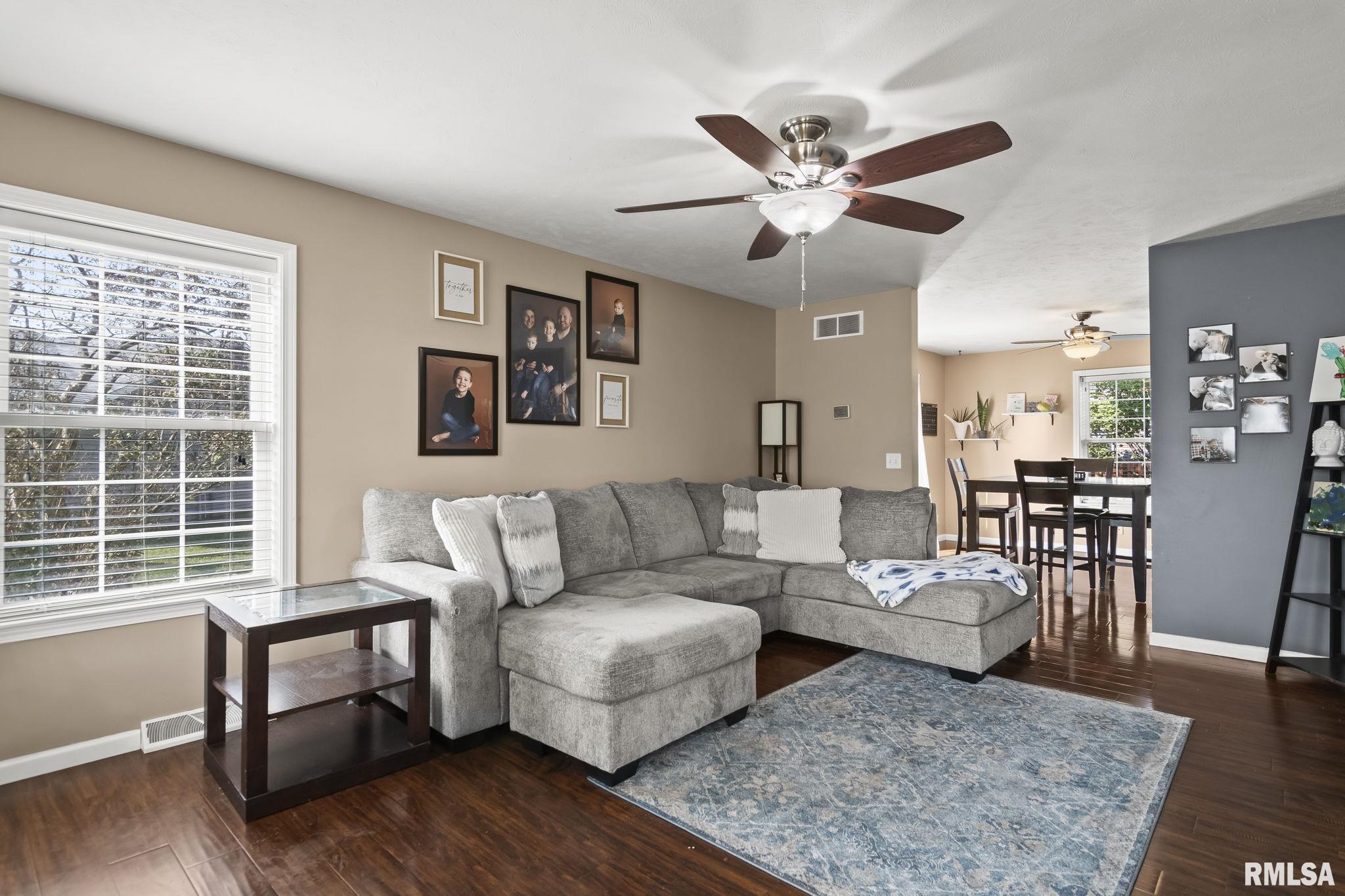 124 Candlestick Drive Chatham, IL 62629 - Photo 6 of 41