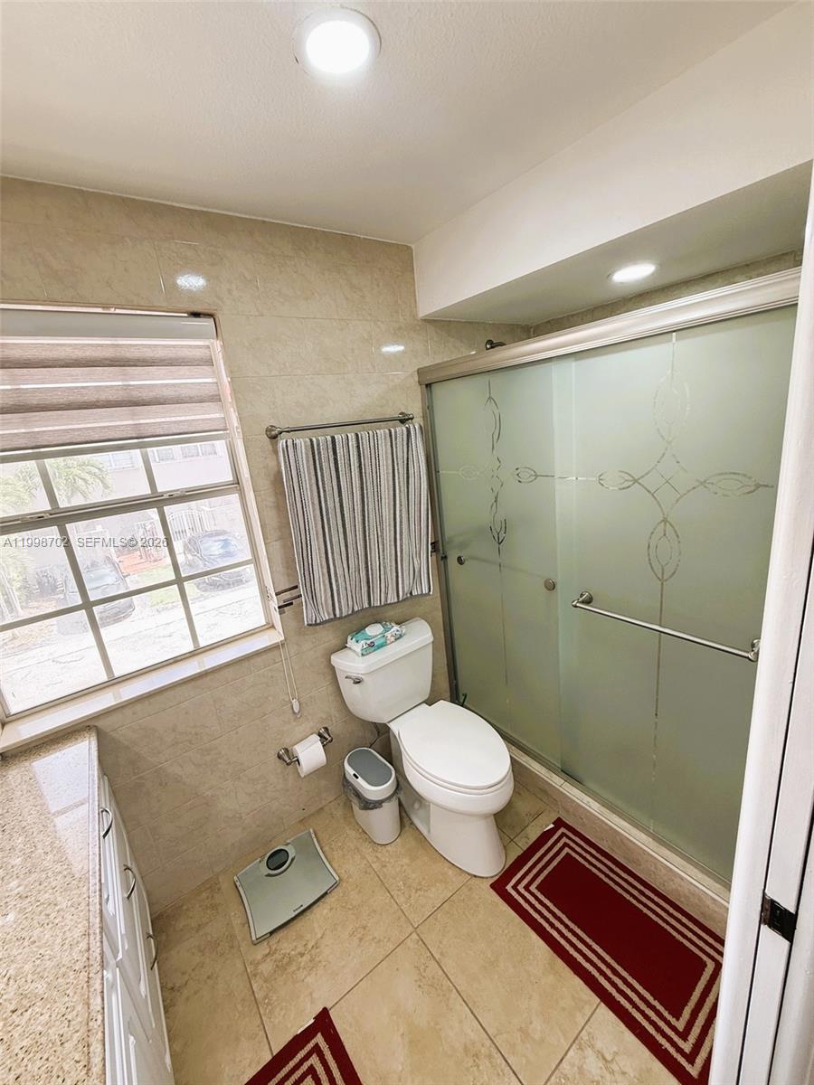 6217 Southwest 128th Place Miami, FL 33183 - Photo 25 of 47