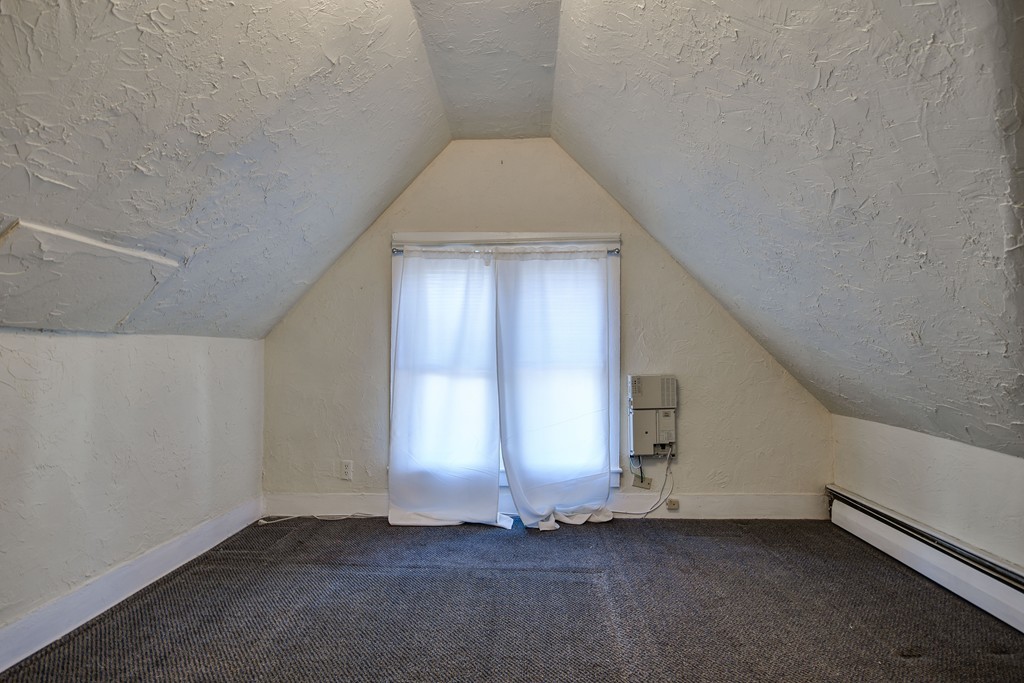 25 North Main Street Natick, MA 01760 - Photo 14 of 16 an empty room with windows