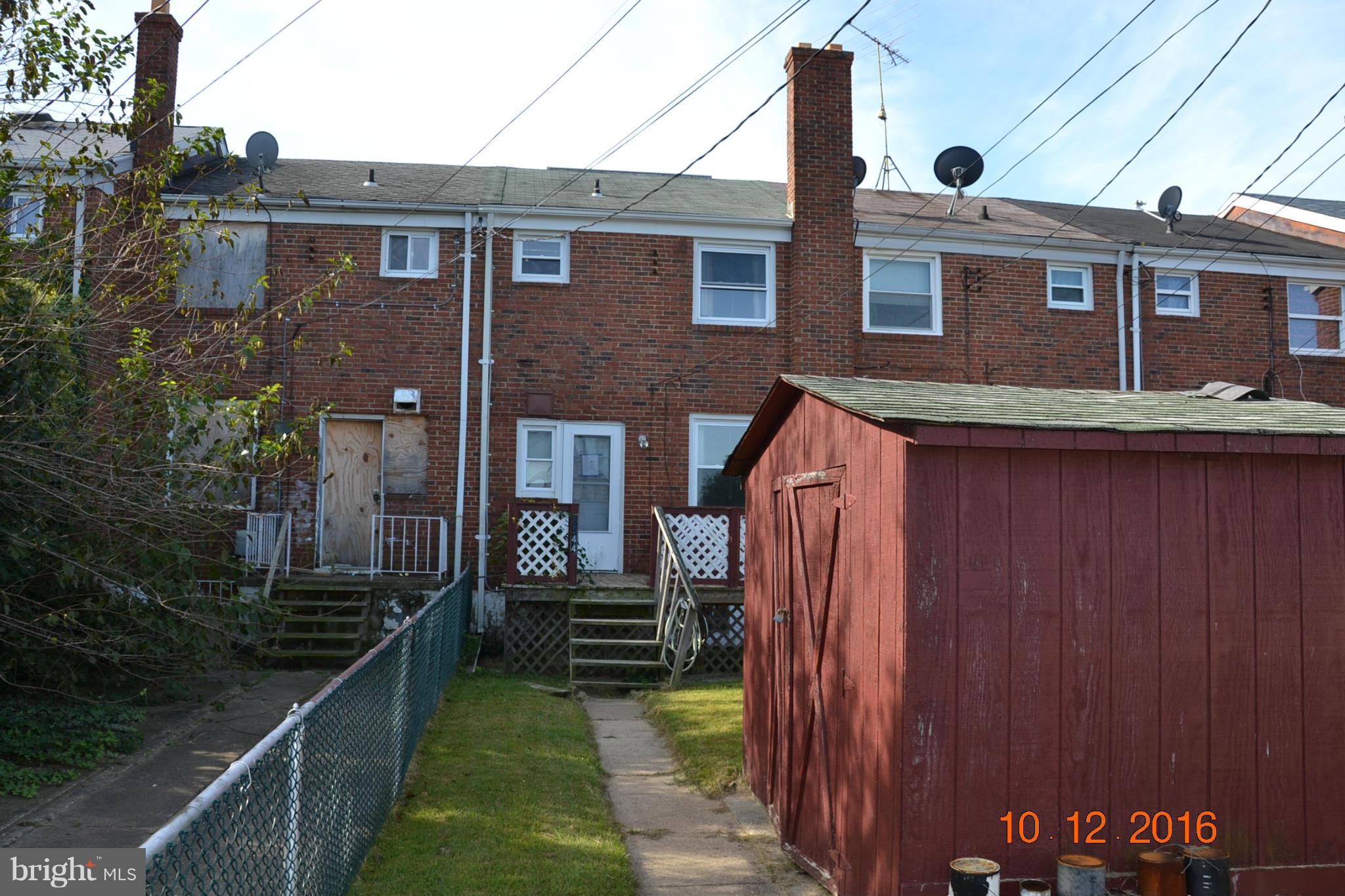 8544 Kavanagh Road Baltimore, MD 21222 - Photo 14 of 14 a front view of house with yard