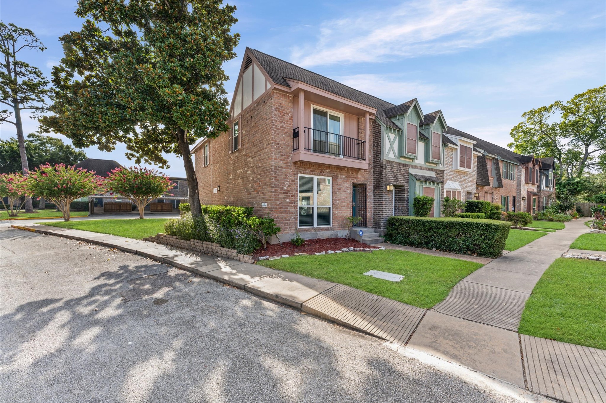 830 Threadneedle Street, Unit 240 Houston, TX 77079 - Photo 1 of 24 Desirable corner location! Just a short walk to the pool, tennis courts and large green space.