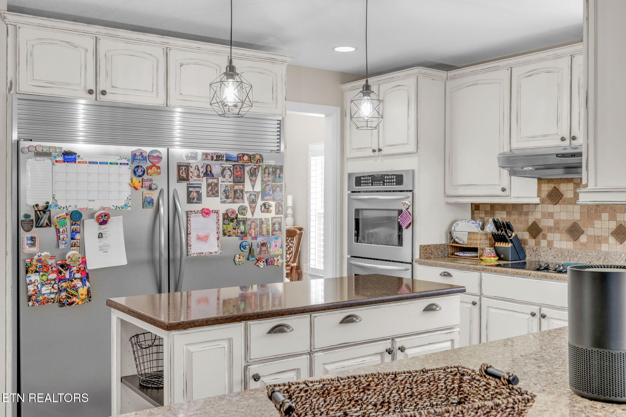 107 Brushy Valley Road Clinton, TN 37716 - Photo 16 of 58 107 Brushy Kitchen 3