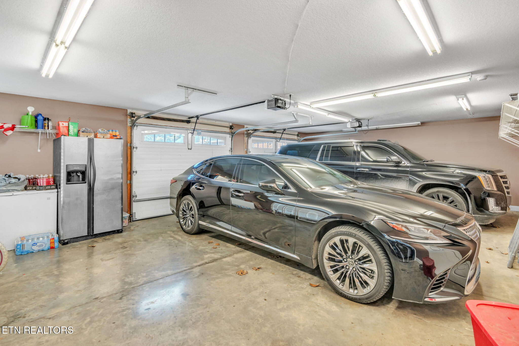 107 Brushy Valley Road Clinton, TN 37716 - Photo 41 of 58 107 Brushy interior garage