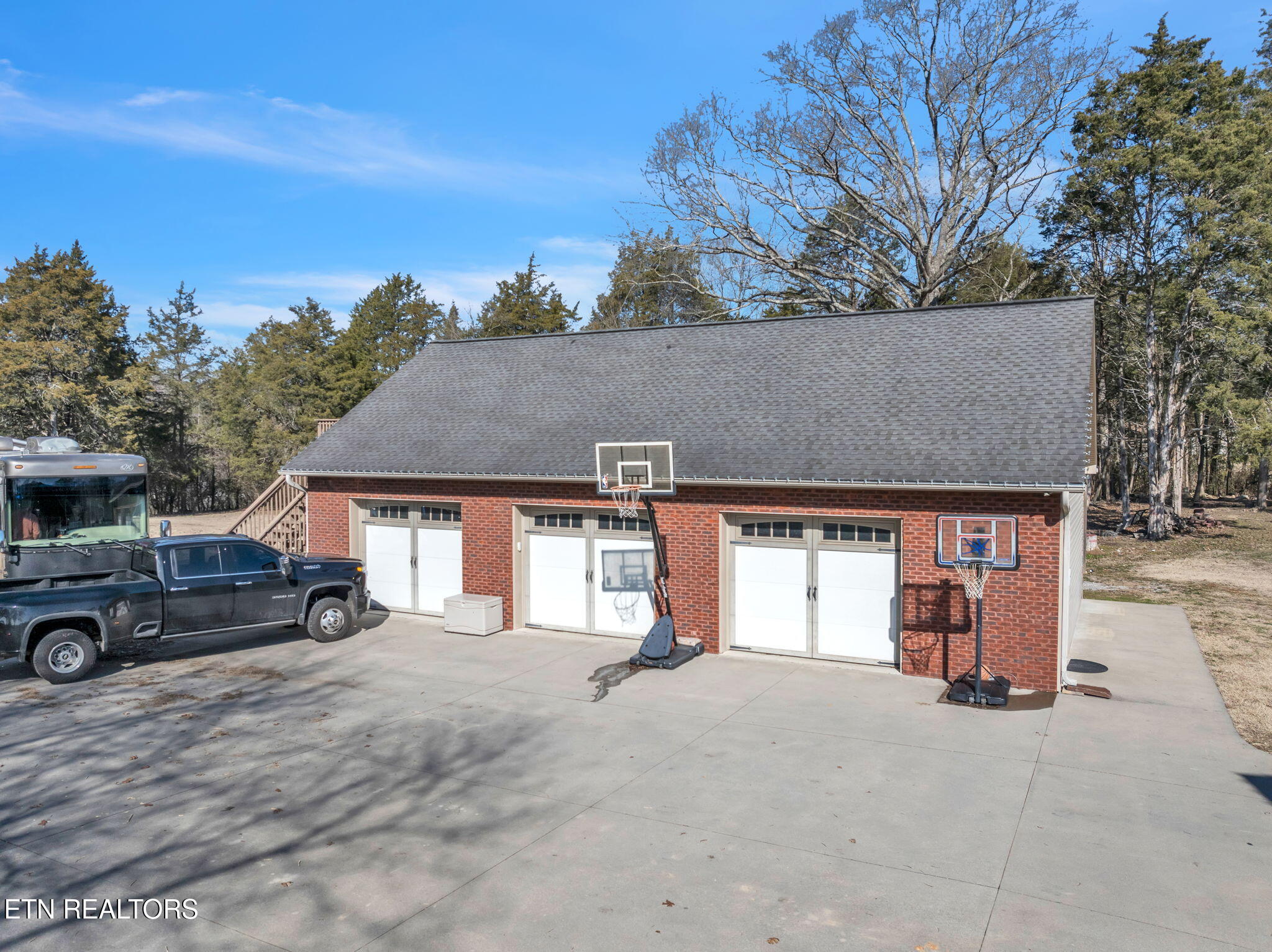 107 Brushy Valley Road Clinton, TN 37716 - Photo 42 of 58 107 Brushy Detached Garage