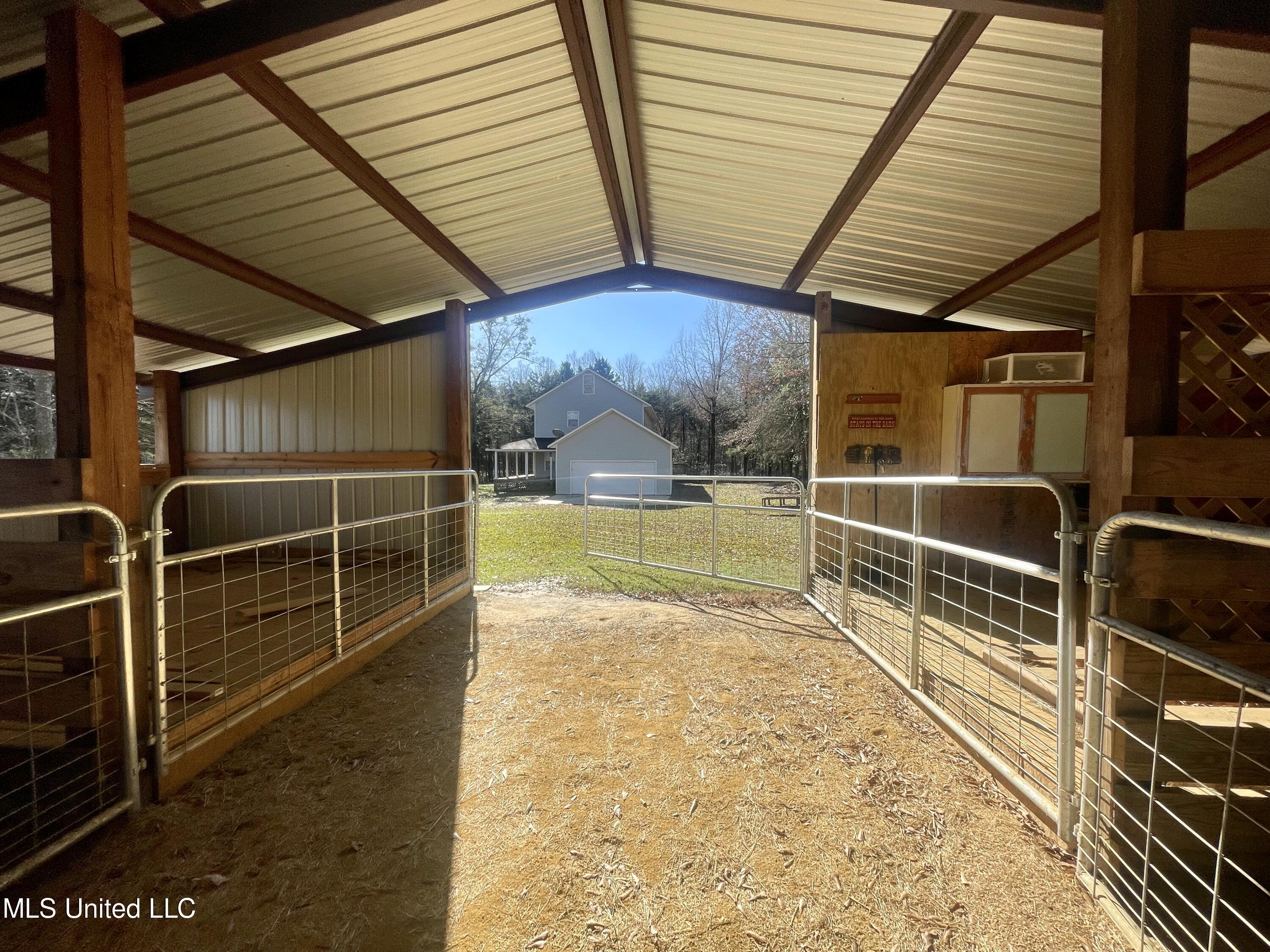 1234 Pea Ridge Road West Point, MS 39773 - Photo 10 of 47 C4D35342-3550-4648-A62F-C38923C92B6D