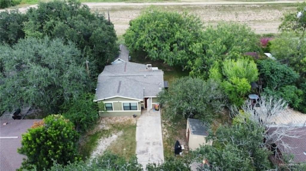 1104 Esperanza Road Alamo, TX 78516 - Photo 4 of 21 an aerial view of a house
