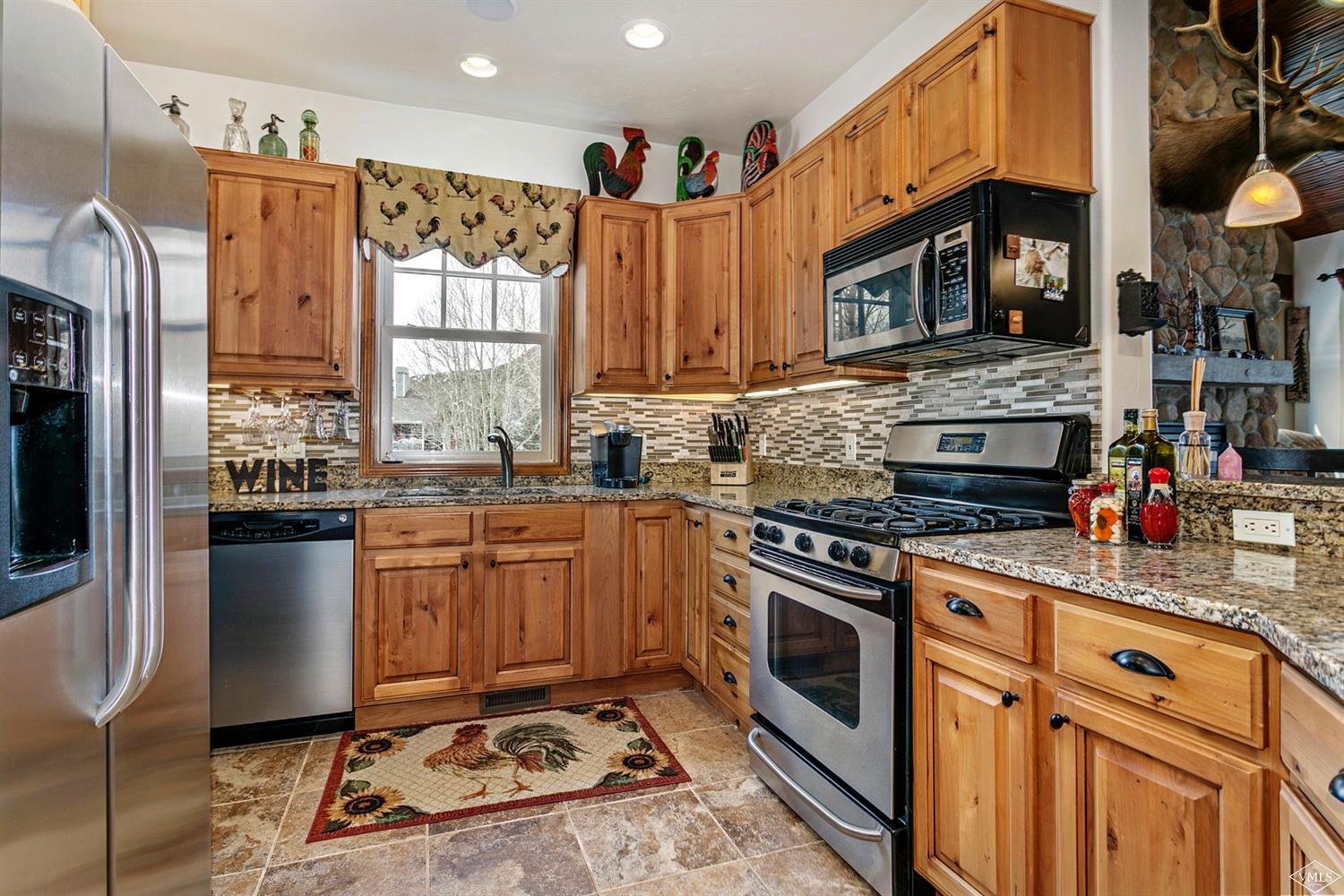 160 Springfield Street Gypsum, CO 81637 - Photo 4 of 25 Additional Photo