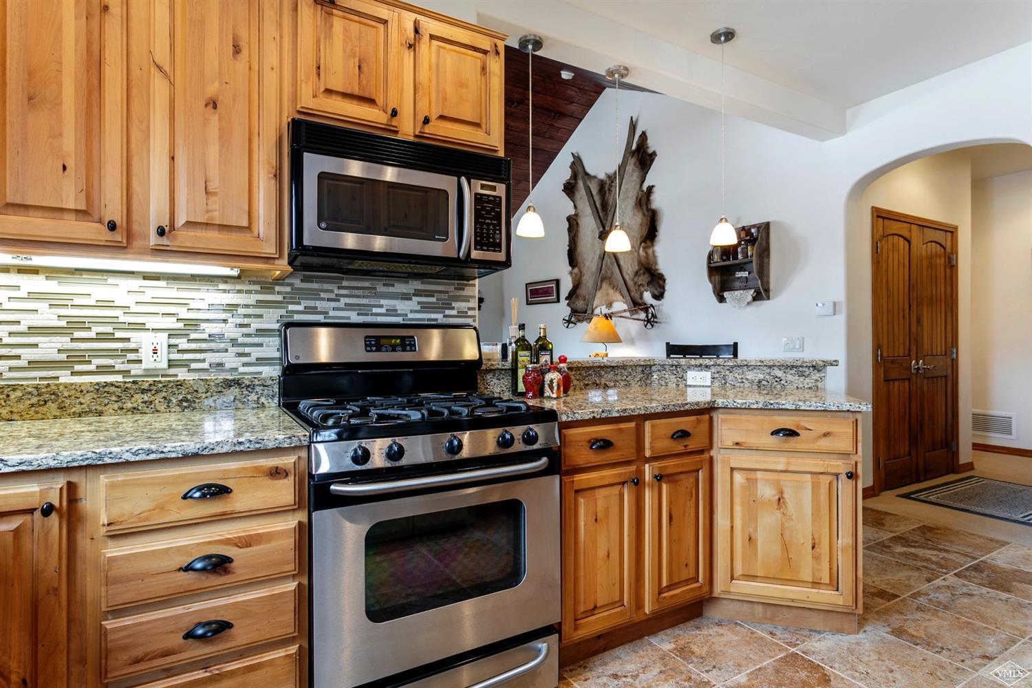 160 Springfield Street Gypsum, CO 81637 - Photo 5 of 25 Additional Photo