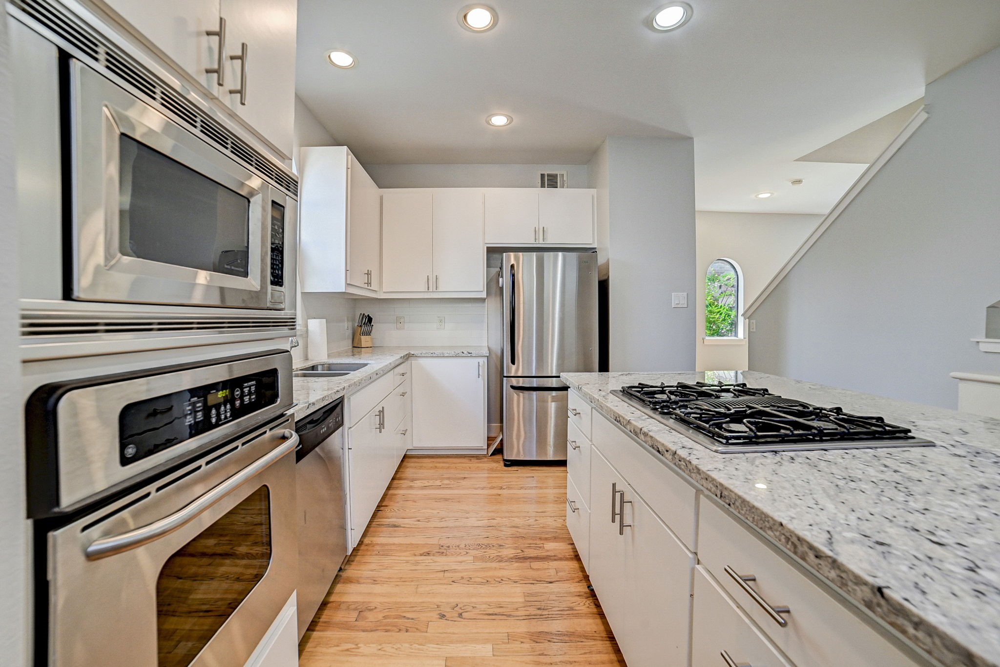 5838 Larkin Street Houston, TX 77007 - Photo 13 of 44