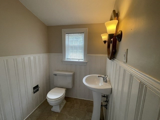 117 Hazardville Road Longmeadow, MA 01106 - Photo 13 of 20