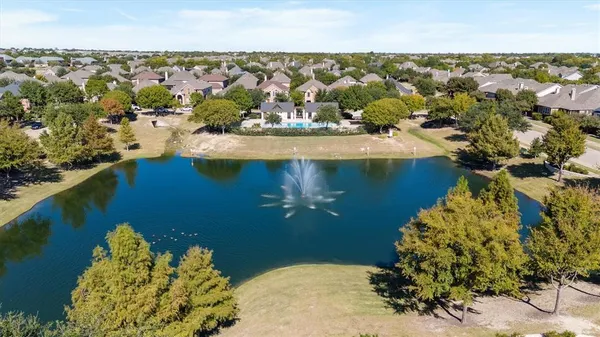 $529,900 | 5004 Westport Drive, McKinney, TX 75070