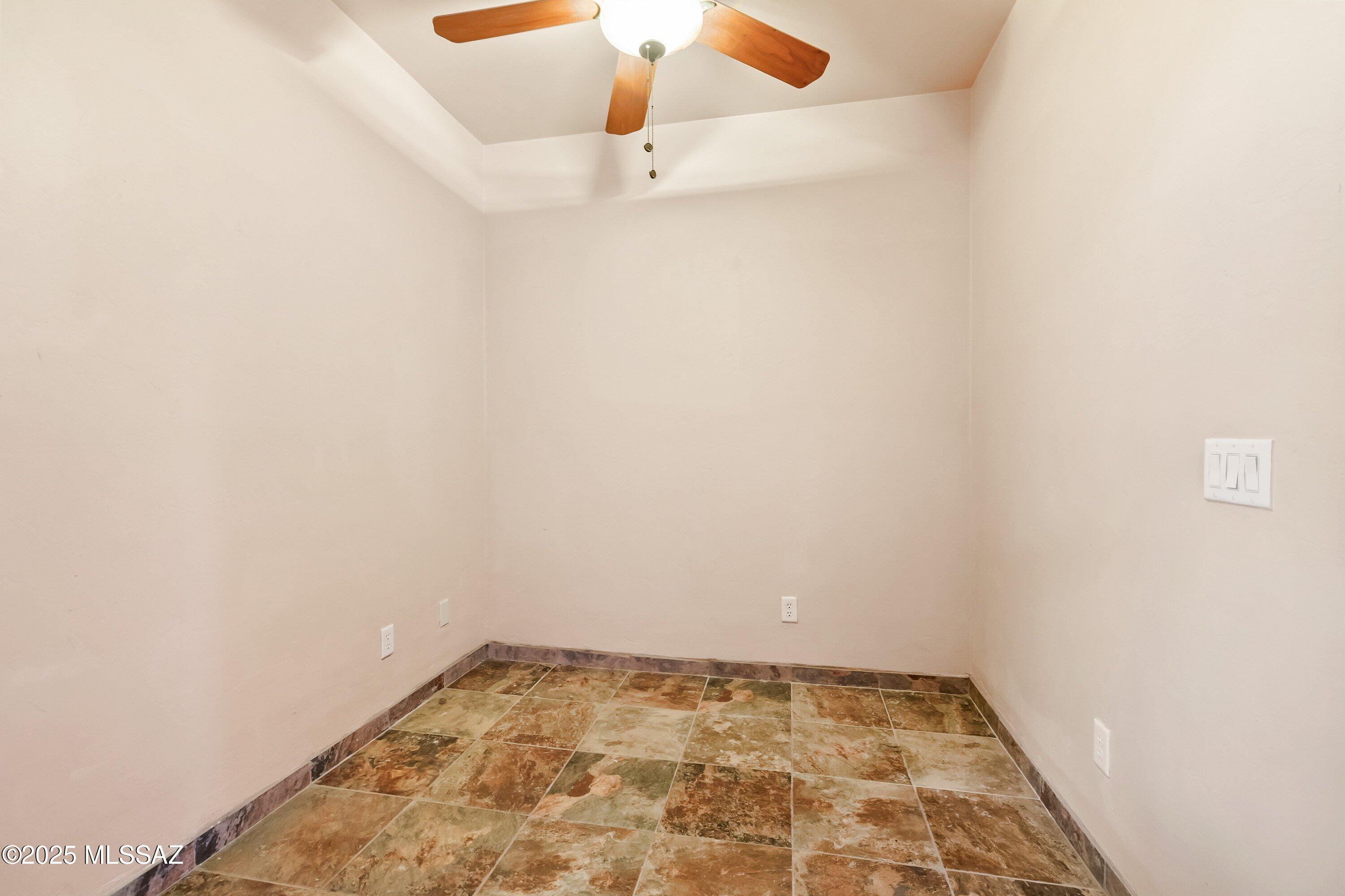 23 Calle Dinamarca Rio Rico, AZ 85648 - Photo 6 of 34 Gallery Image 6