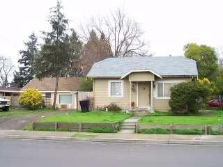 957 Frazier Avenue, Unit 1&2 Santa Rosa, CA 95404 - Photo 1 of 2 Gallery Image 1
