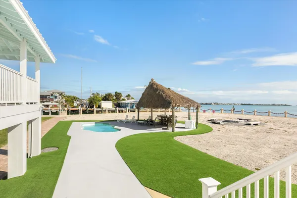 $6,200,000 | 24200 Overseas Highway, Summerland Key, FL 33042