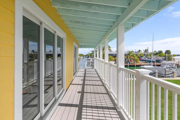 $6,200,000 | 24200 Overseas Highway, Summerland Key, FL 33042