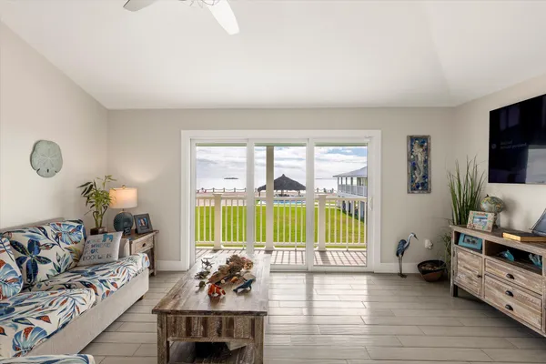 $6,200,000 | 24200 Overseas Highway, Summerland Key, FL 33042