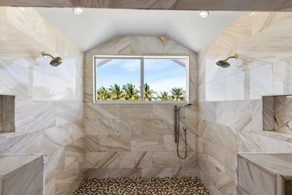 $6,200,000 | 24200 Overseas Highway, Summerland Key, FL 33042