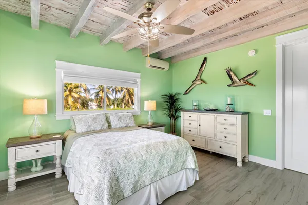 $6,200,000 | 24200 Overseas Highway, Summerland Key, FL 33042